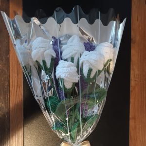 Weisse Rosen Handgemacht gehäkelte  1521